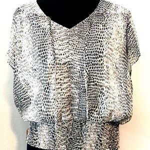 Snakeskin Print Short Sleeve Blouse